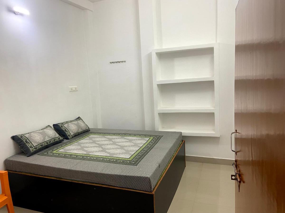 Garuda Guest House Waranasi Zewnętrze zdjęcie
