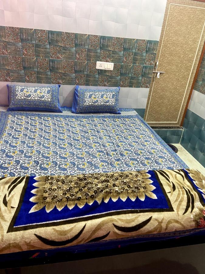 Garuda Guest House Waranasi Zewnętrze zdjęcie